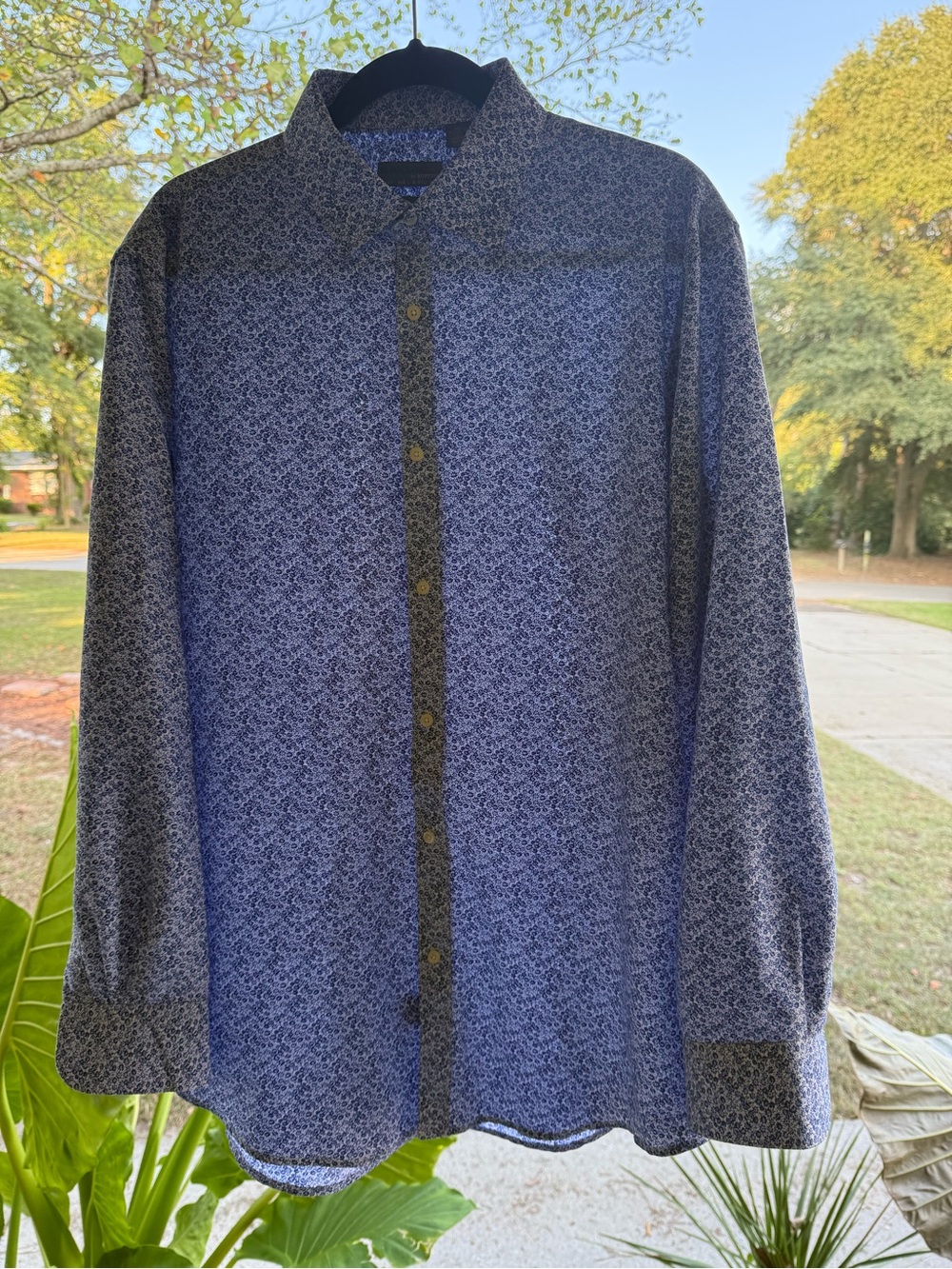 Black Label by Ruffini Men's Large Blue Floral Long Sleeve Button Down Shirt